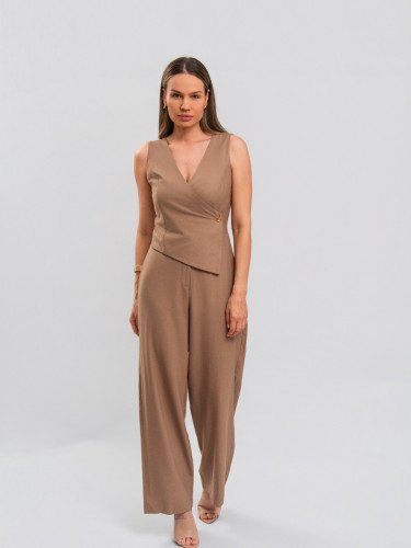 Macacão Reisen Com Corte Assimétrico Bege