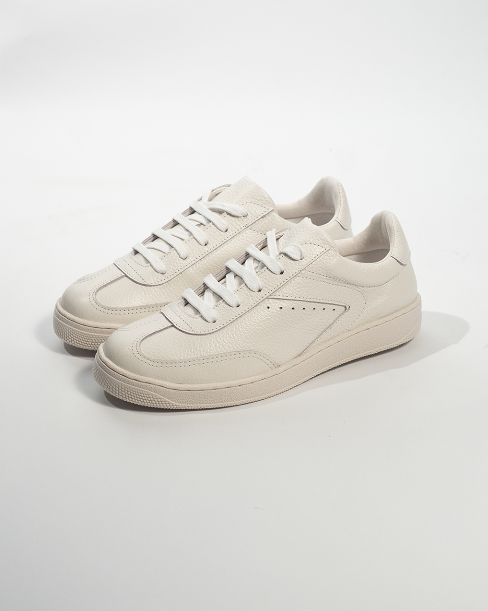 Tênis Casual em couro branco Reisen