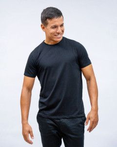 Camiseta Algodão Peruano Reisen Preta