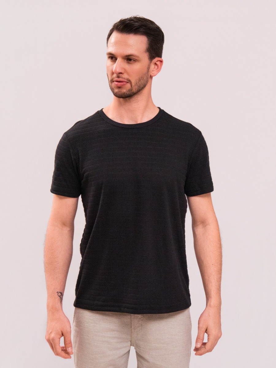 Camiseta Reisen Manga Curta com Textura Preto