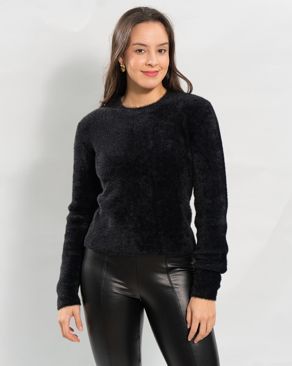 Blusa Reisen Tricô Leve Toque Peluciado Gola Redonda Preto
