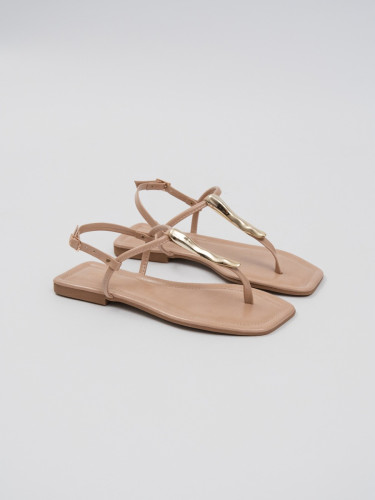 Sandália Reisen Rasteira Fio Dental com Metal Orgânico Bege