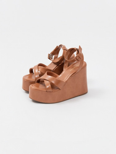 Sandália Reisen Plataforma Camel